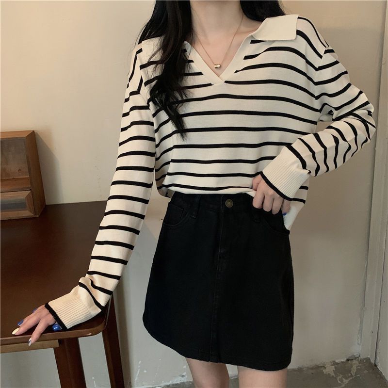 Lazy Style Loose Fitting Pullover Long Sleeved Knitted Sweater Women's Contrasting Striped Short Top