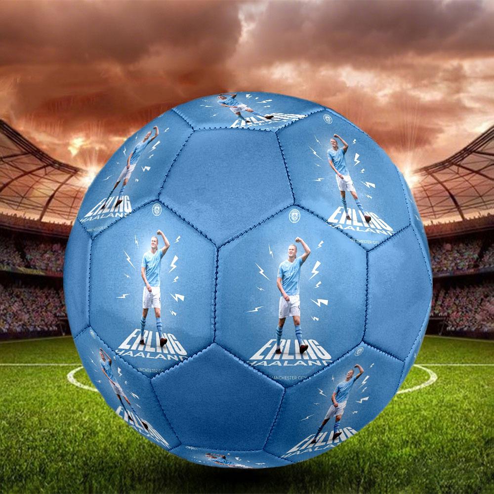 1PC Haaland Attaccante Definitivo taglia 5 pallone da calcio Pallone da Calcio Indoor Praha Colorato Per Tutte le Età Cucito a Macchina PVC Pronto per la Competizione Durevole Alto Rimbalzo