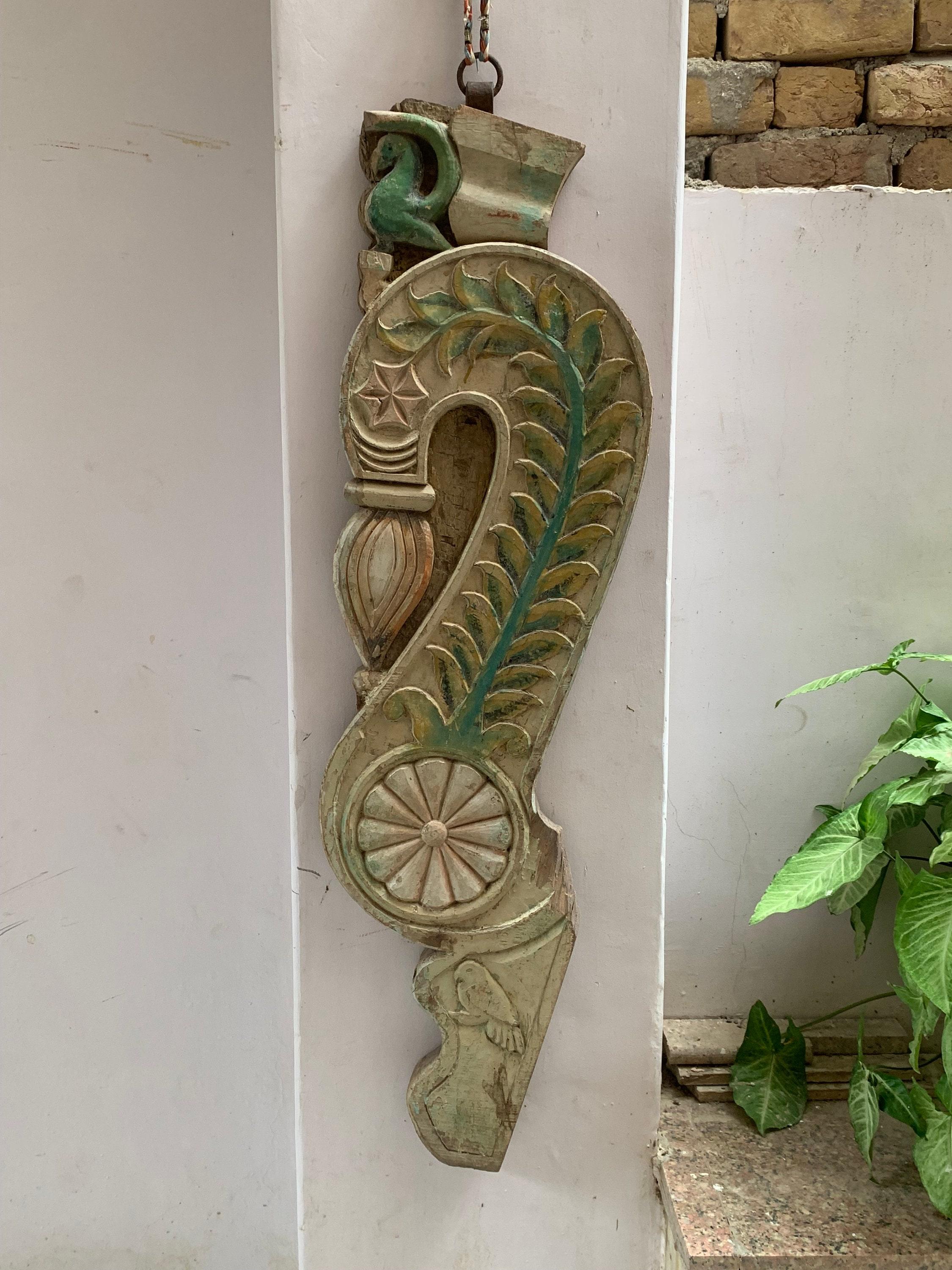 

Деревянная настенная табличка в деревенском стиле с резьбой: Античная индийская архитектурная панель 16” X 8” X 24” (l x w x h) разноцветный