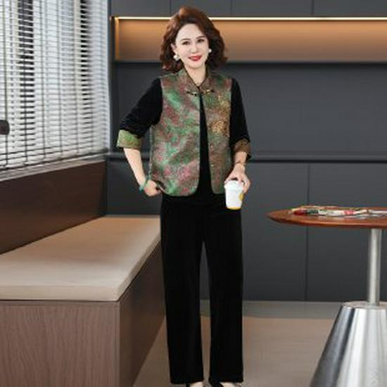 

Spring New Chinese Style Two-Piece Set for Middle-Aged Women - Stylish, Loose Tang Suit Top and Pants XL