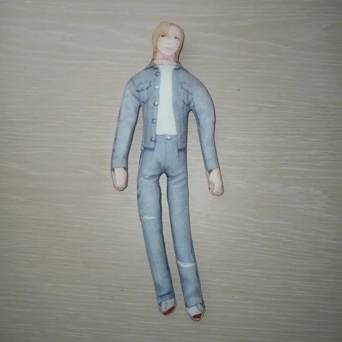 

Плейв Кукла из проволоки Ной