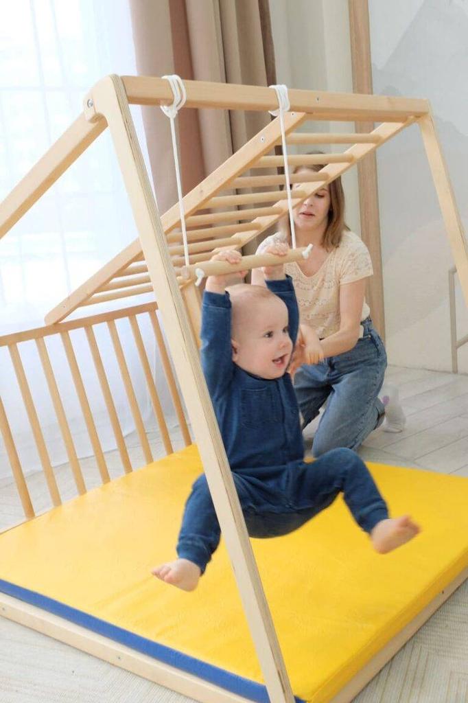 gymnastic trapezoid for pyramid