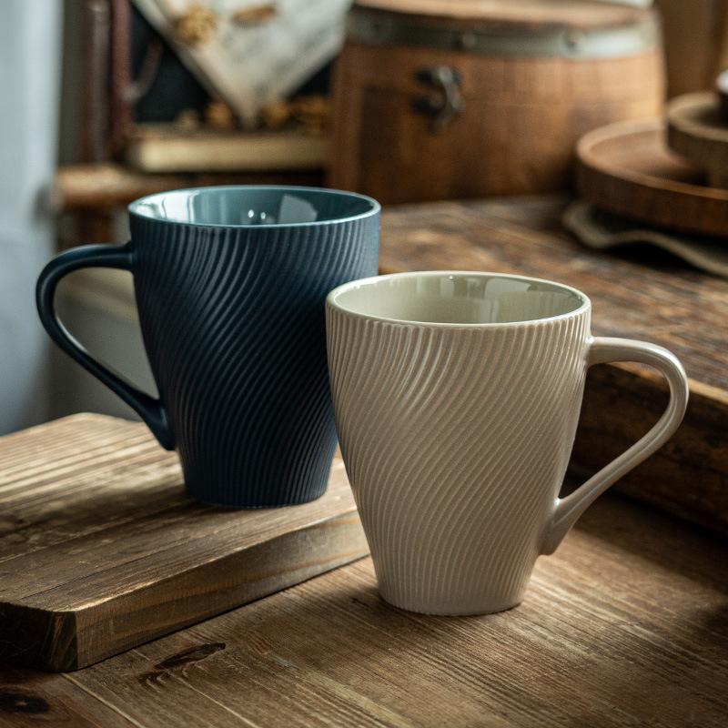 Exquisite Und Einfache Relief Vertikales Muster Tasse Retro Keramiktasse Büro Wasserbecher High-End Kaffeetasse Zuhause