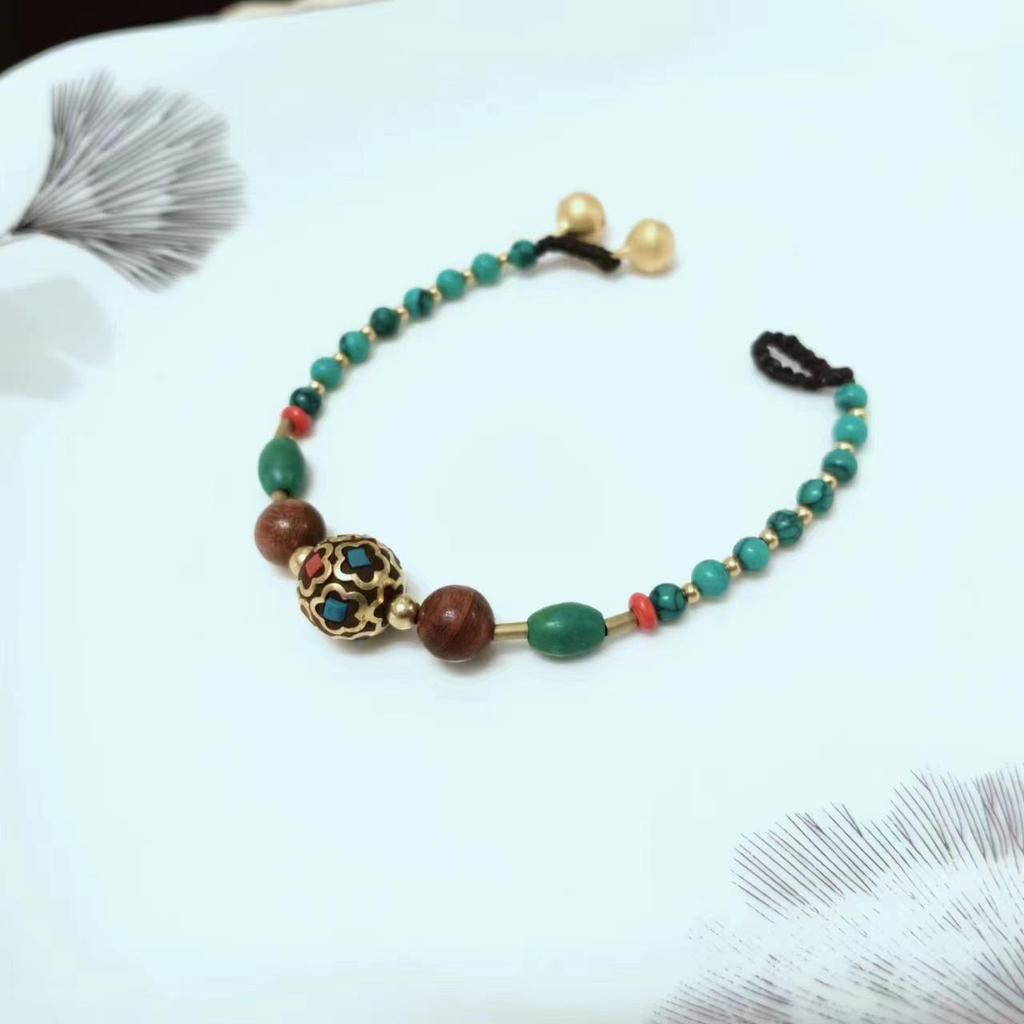 Handmade Chinese Retro Beaded Bracelet: Versatile Ethnic Style for Couples & Friends
