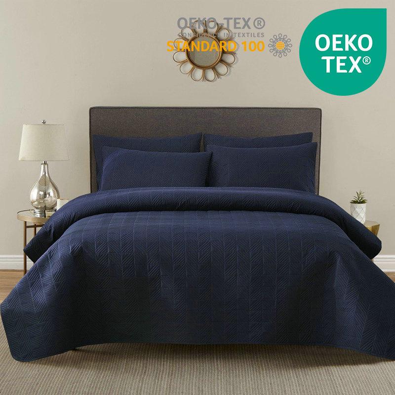 Ultrasonic Double-Sided Quilted Plaid Bedspread Set with Brushed Fabric