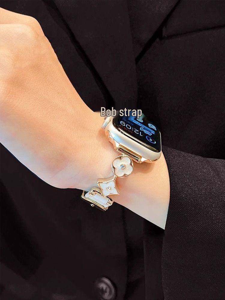 Lux Leather Four-Leaf Clover Metal Strap for Apple Watch S8, S9, S10