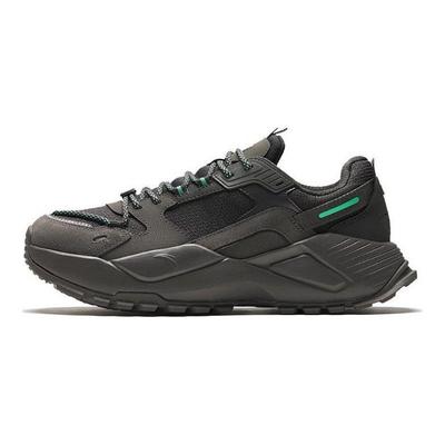 Obuwie męskie – Sneakersy