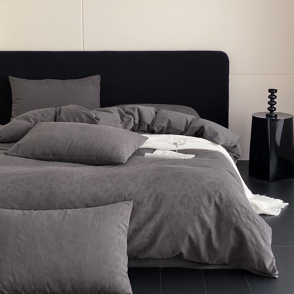 Reine Baumwolle gewaschene Baumwolle Schleifen Vier-teiliges Set Relief dreidimensional Großer Jacquard Herbst und Winter Verdickter Jacquard Schleifbett