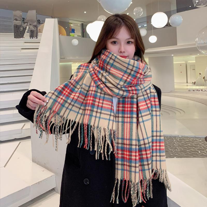 Plaid scarf women's winter Korean version of the new versatile British tassel thickened imitation cashmere warm student scarf