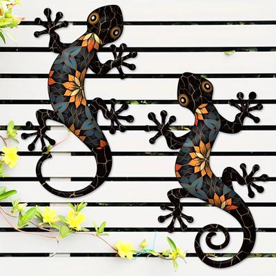 Charming Metal Gecko Wall Decor - 2pcs, 11.8" Iron Lizards for Indoor & Outdoor Garden, Patio, and Fence Make Your Home Unique