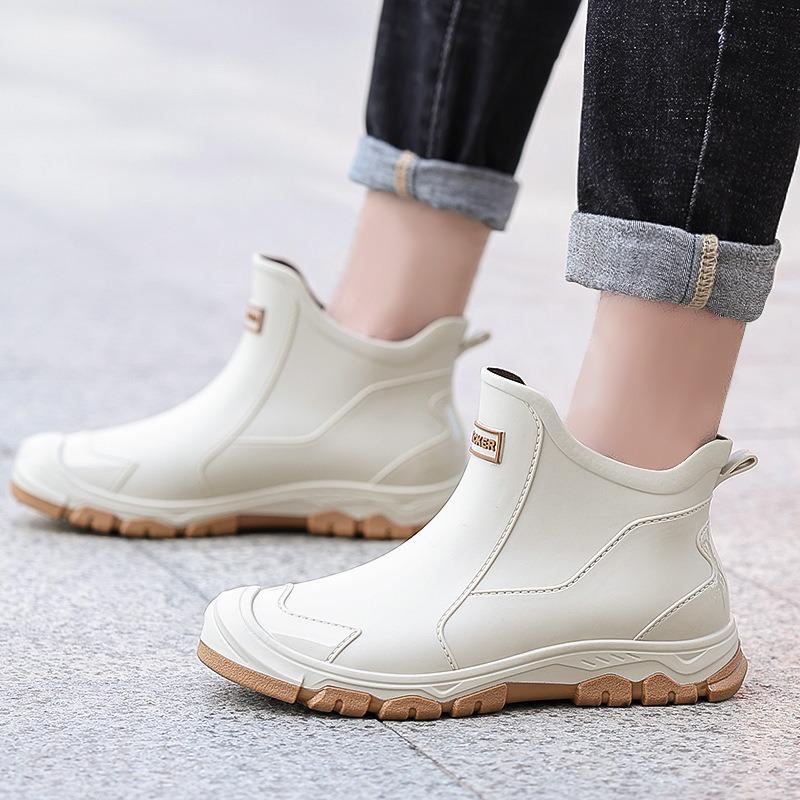 New Fashion Rain Shoes Short Men's Non-slip Waterproof Fashion Rain Boots Velvet Rubber Shoes Kitchen Work Short Tube Fashion