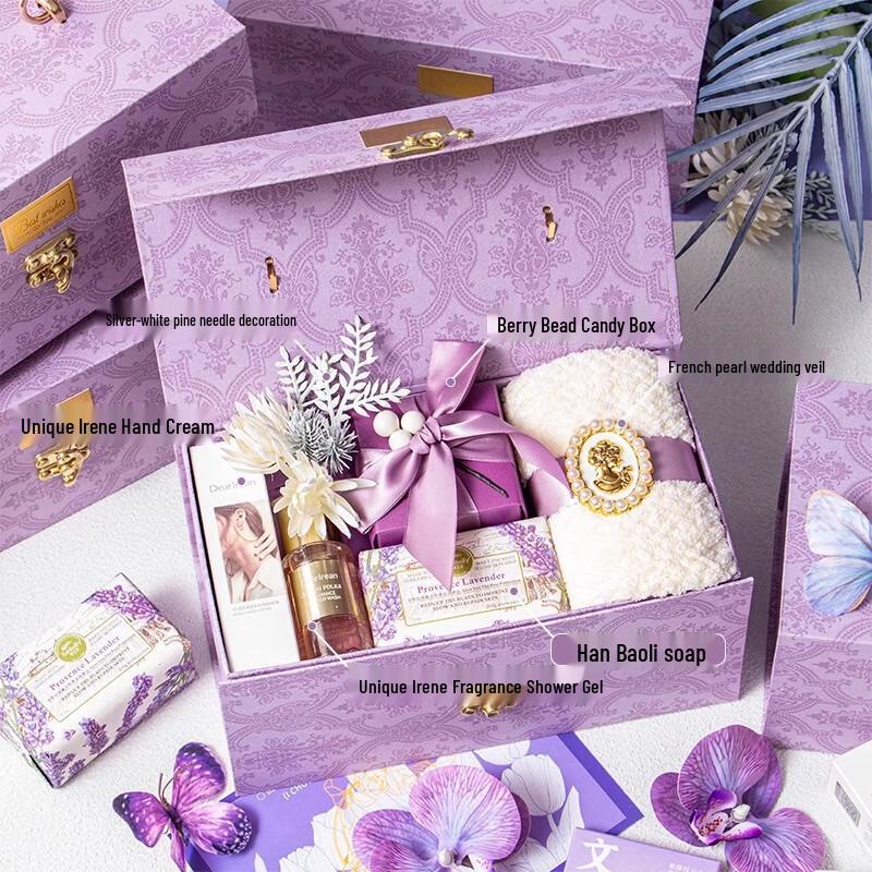 Elegant Women s Day Pamper Gift Set