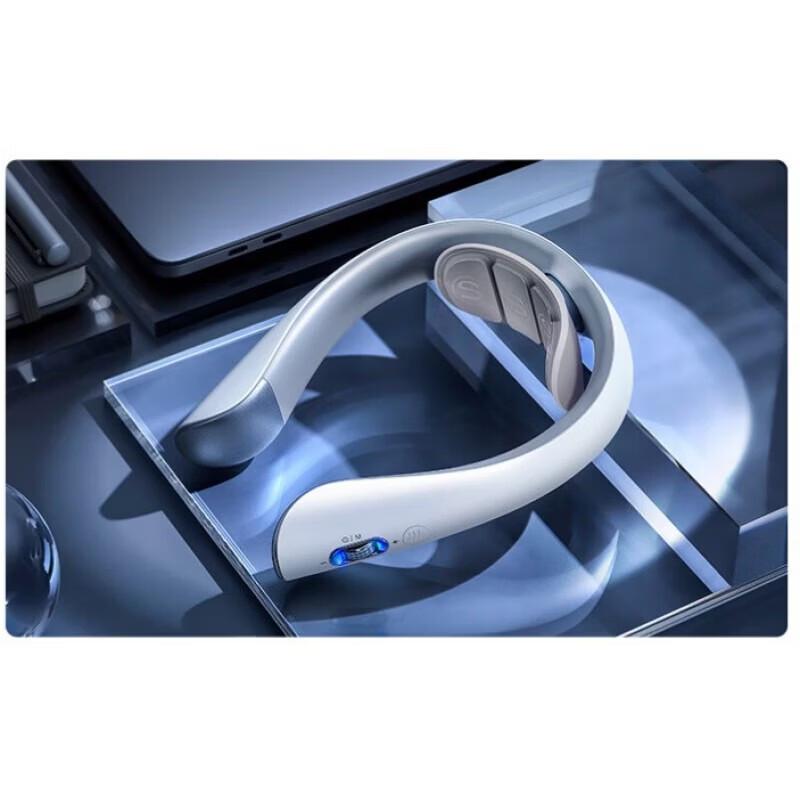 SKG Neck and Shoulder Massager CN plug (adapter included)
