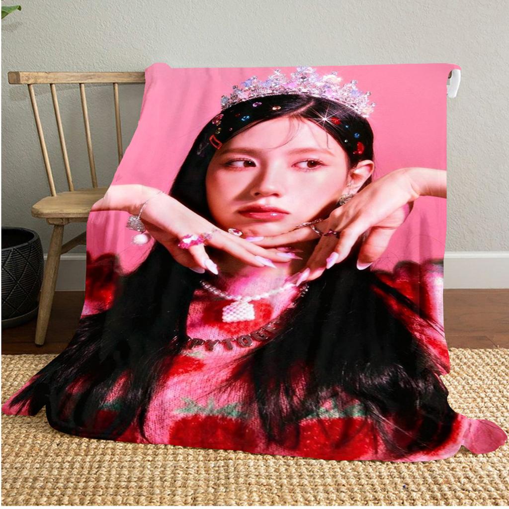 Black Elegance Plush Blanket Soft Comfortable All Seasons Blanket Sofa Office Naps Blanket Outdoor Travel Throw Perfect Gift