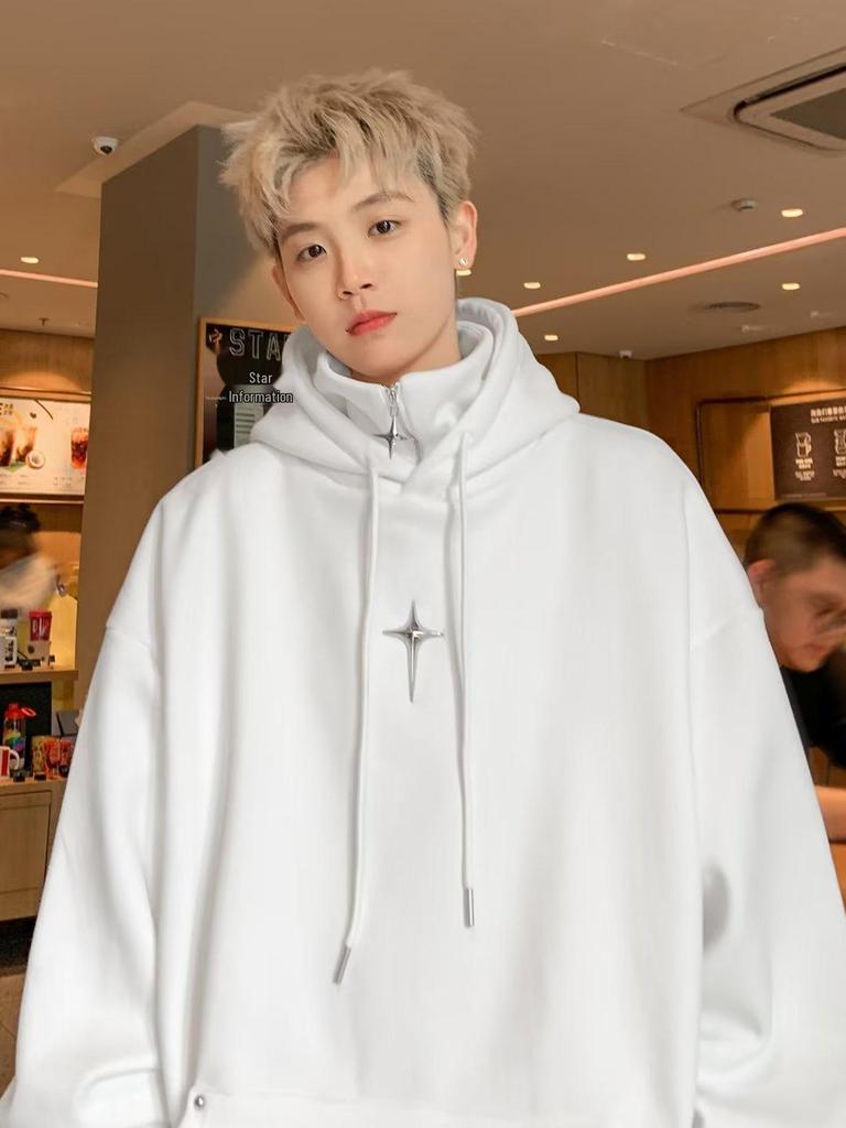 Men's High-End American Artistic Half-Zip Street Style Hoodie