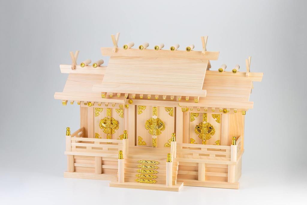 Three-story Building with Different Roofs Wakaba (medium-low Floor)