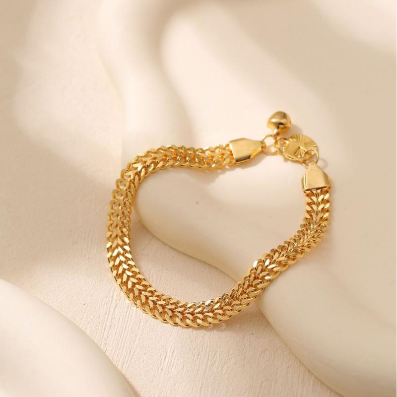 1Pcs Gold Plated Wheat Chain Bracelet With Shiny Finish And Comfortable Fit Perfect For Daily Wear Parties And Gifting For Man
