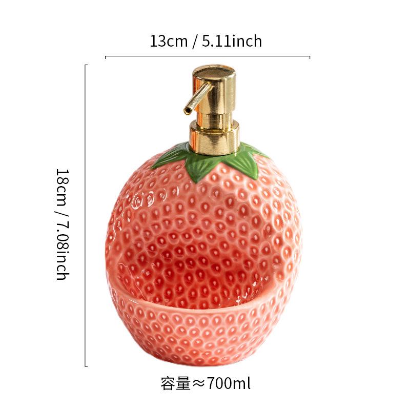 European Ceramic Strawberry Cruet Oil Pot Creative Fruit Kitchen Seasoning Jar Salt Sugar Chili Jar Soy Sauce Vinegar Bottle New