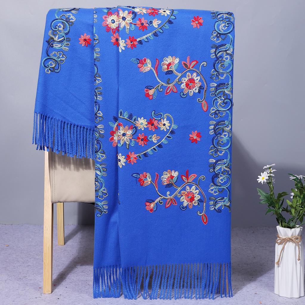 Yunnan Chinese-style embroidered scarf for women, autumn and winter ethnic style cashmere Suzhou embroidery, thickened and warm, dual-use shawl