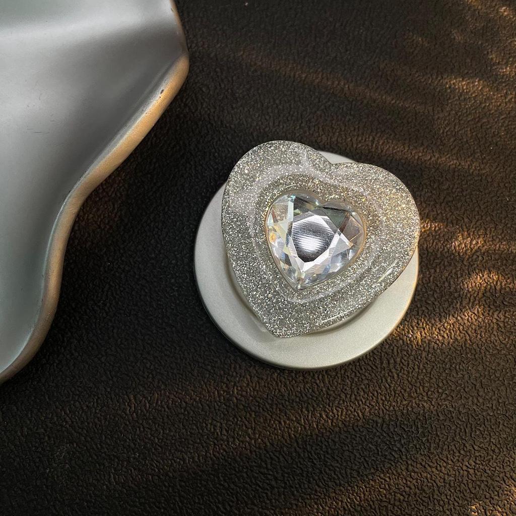 Heart-Shaped Rhinestone MagSafe Phone Holder: Retractable, Foldable, Strong, Airbag Design for Women