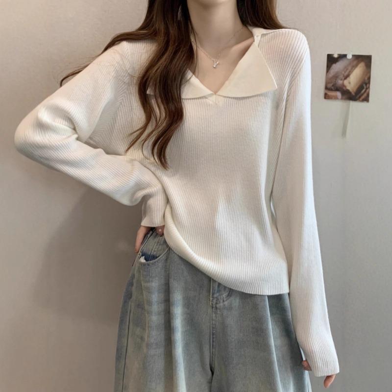 Large size v-neck inner knitted bottoming shirt women's clothing early autumn great looking fat mm thin striped long-sleeved top