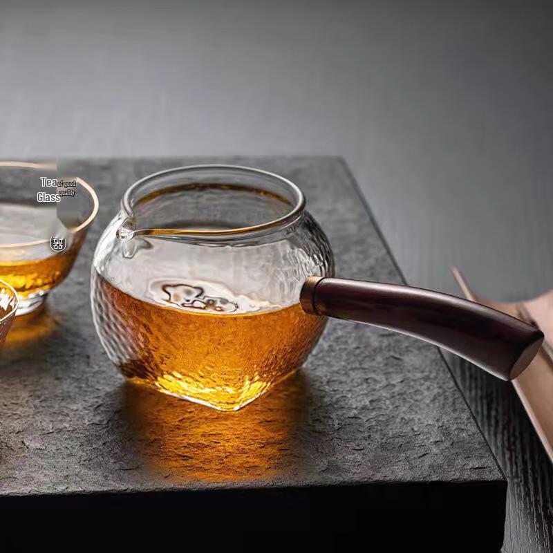 Jia Lang Large Glass Gongdao Cup