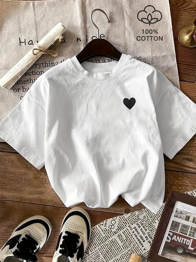 Women's White Sleeve T-Shirt with Black Heart Casual Round Neck Summer Summer Short Sleeved Harajuku Streetwear Tops Tees