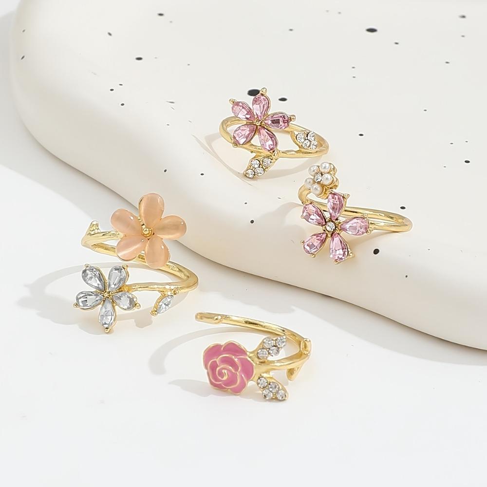 4 pcs Simple Rhinestone Flower Rings Light Luxury Finger Jewelry Fashion Opening Finger Ring  Girls