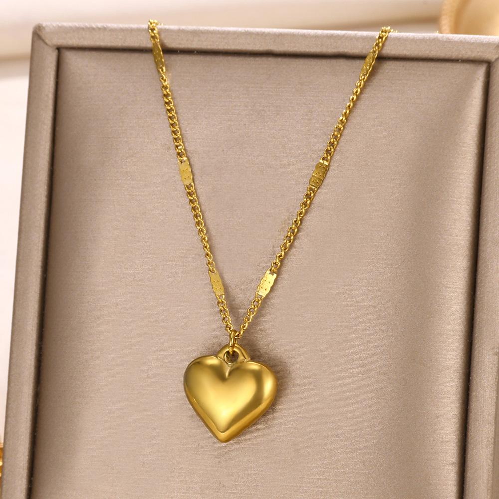 Punková Zlatá Barva Srdce Přívěsek Náhrdelník pro Ženy Nerezová Ocel OT Spona Korálkový Řetízek na Krk Choker Y2K Šperky Doplňky