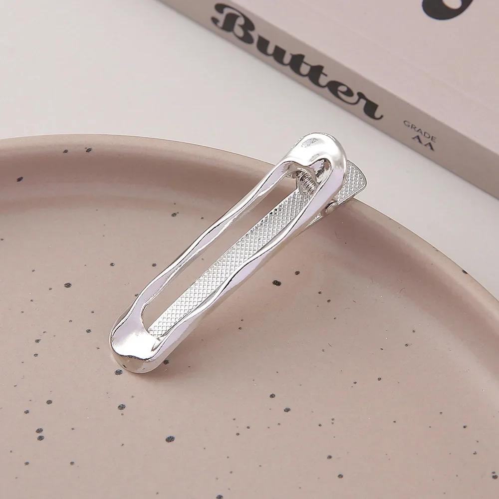 Exquisite Gold Silber Metall Hohl Haarspangen Süß Cool Pony Clip Stirn Gebrochenes Haar Entenschnabelspange Haarnadel Stil Kopfschmuck