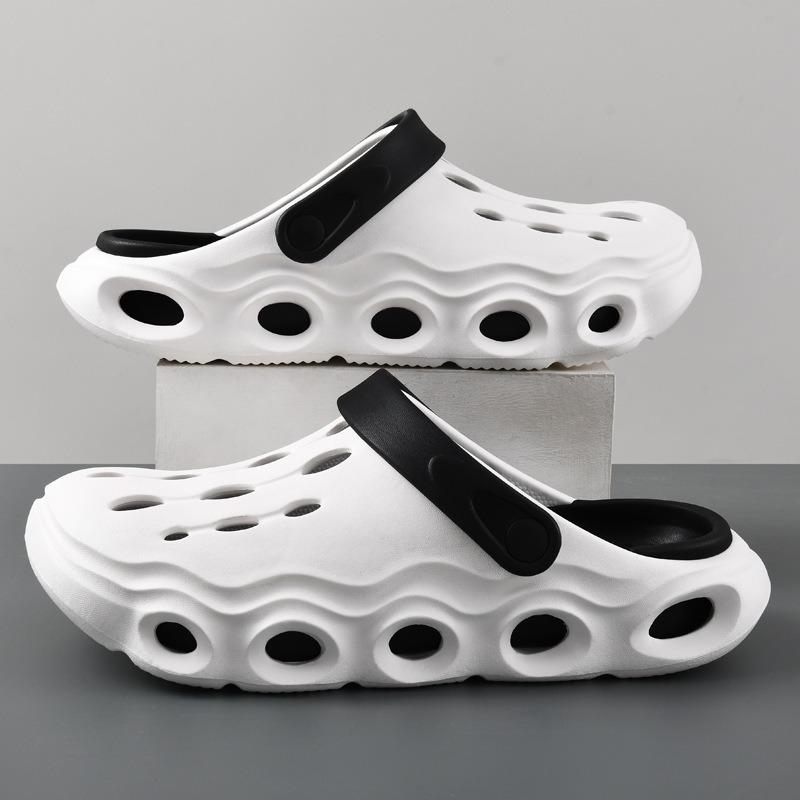 Baotou Slippers Men's Summer Wear Beach Hole Shoes Platform Non-slip Driving Two Wear Sports Sandals