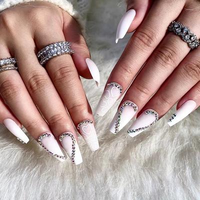 24Pcs/Set Quick Nails White Frosted Heart Diamond False Nials Sticker Wearable Waterproof Manicure Finished Nails