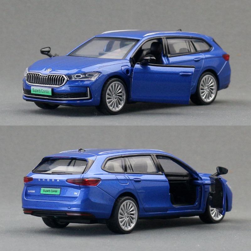 Simulation Diecast 1/35 Skoda Superb EV Car Model Sound and Light Children Boy Metal Toy Vehicle Gift Collection Miniature Voiture