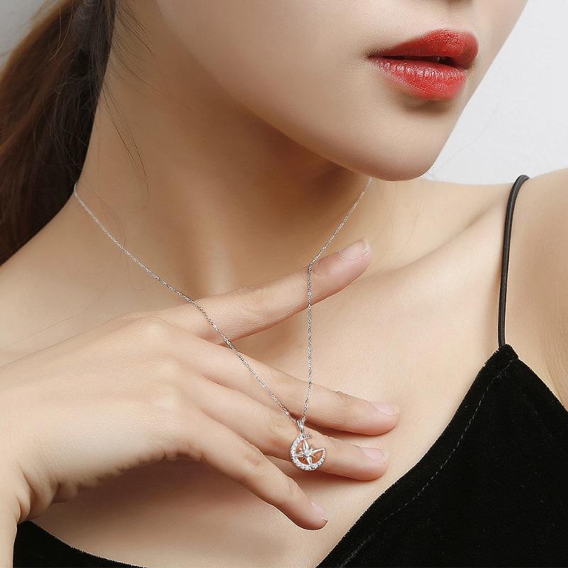 Zircon Diamond Star Moon Pendant 925 Sterling Silver Necklace Ladies Versatile Star Moon Silver Necklace