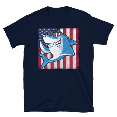 COOL SHARK American US Flag Fishing Fish Nature Outdoors T-Shirt