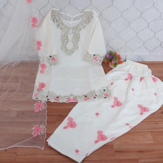 Women's White Silk Floral Embroidered Kurta, Salwar, and Dupatta Set