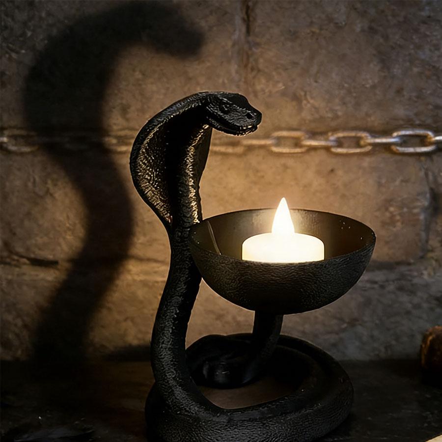 1 PC Gothic Cobra Candlestick, Dark Mysterious Desktop Decoration for Gothic Style Home & Table Ornament