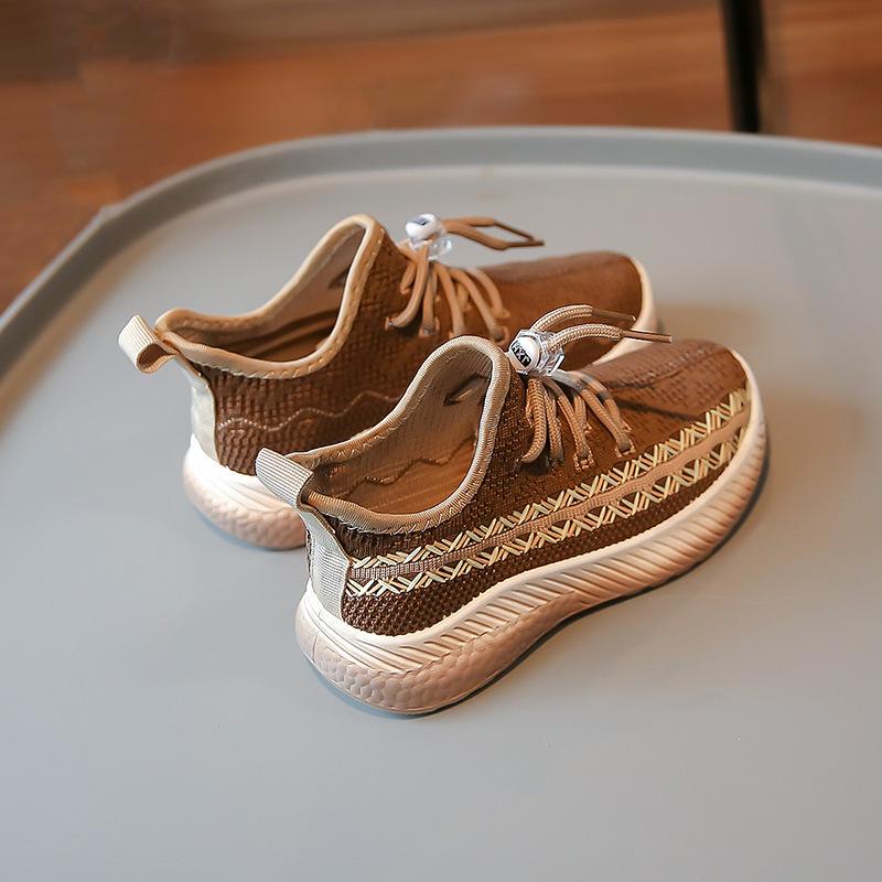 

Girls breathable sneakers 2025 spring and autumn new children s coconut shoes boys fly-woven running shoes medium and older children s shoes 25 [Inner length 16CM]