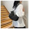 Waterproof Oxford cloth dumpling bag women's large-capacity messenger bag niche design versatile leisure sports style shoulder bag