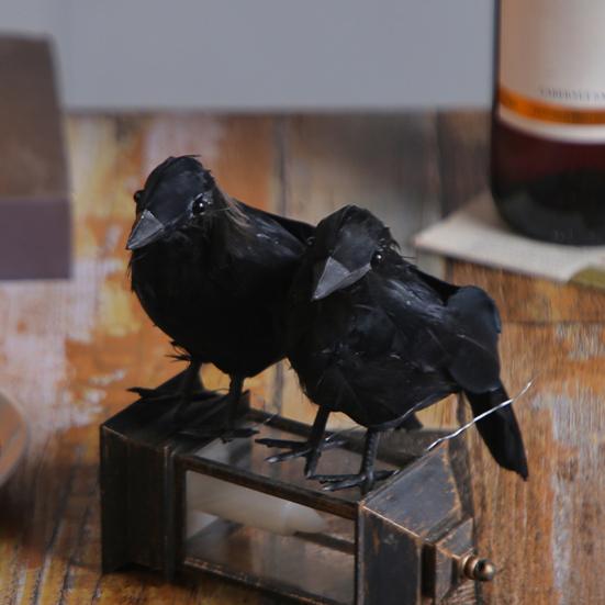 1 Set Feathered Crow Statue Handmade Realistic Looking Foam Fake Crow Ornament Indoor Outdoor Party Decoration