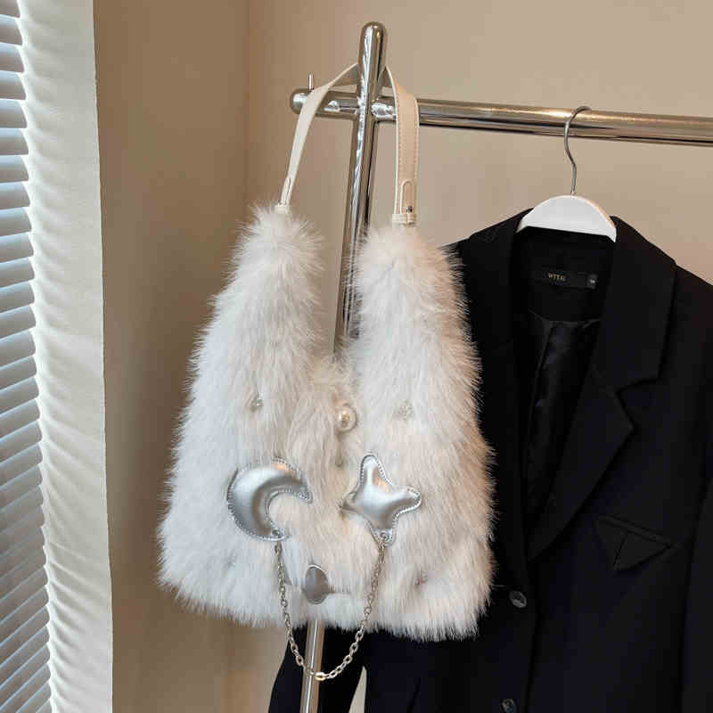 

Осенне-зимние модные меховые сумки через плечо для женщин, новые мягкие большие сумки из искусственного меха, женская простая однотонная сумка подмышкой