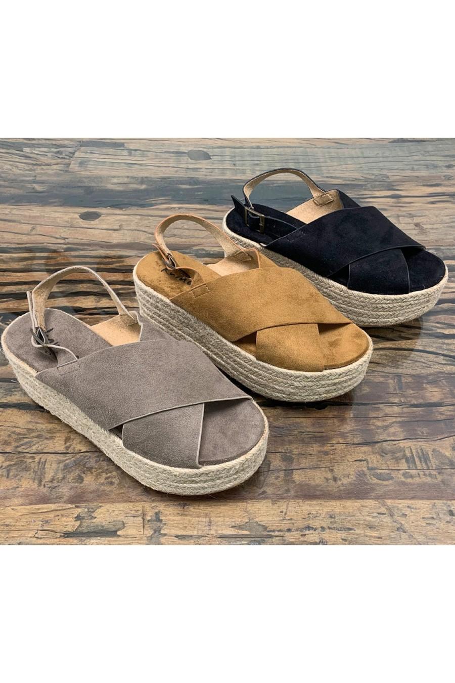 

Босоніжки Kamoa (70652) 40 brown-nose кольору