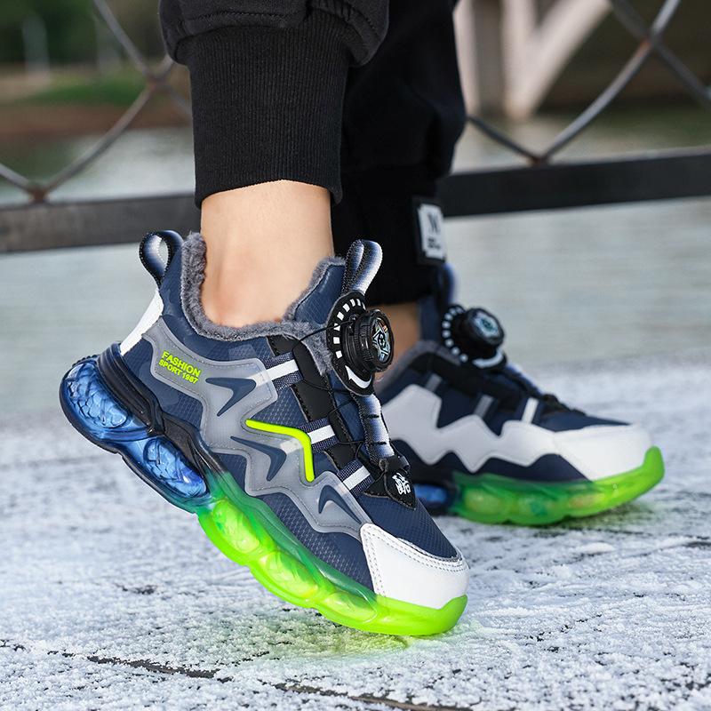 Children's Large Cotton Sports Shoes Winter New Boys' Velvet Cotton Shoes Cold and Warm Leather Casual Shoes