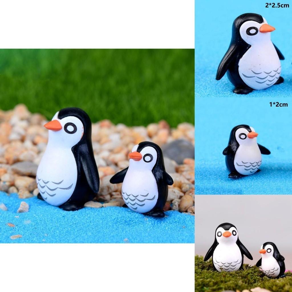 Enchanting Mini Frog And Penguin Ornament For Dollhouses And Fairy Garden Scenes