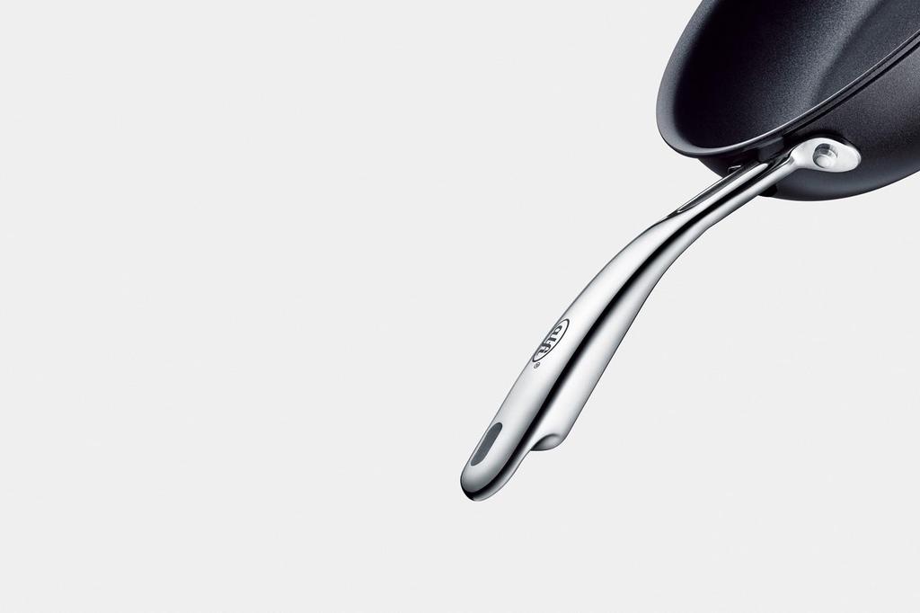 Alfi STRAHL LIGHT Aluminum Frying Pan, 20cm, Black (AFFB-020 BK)