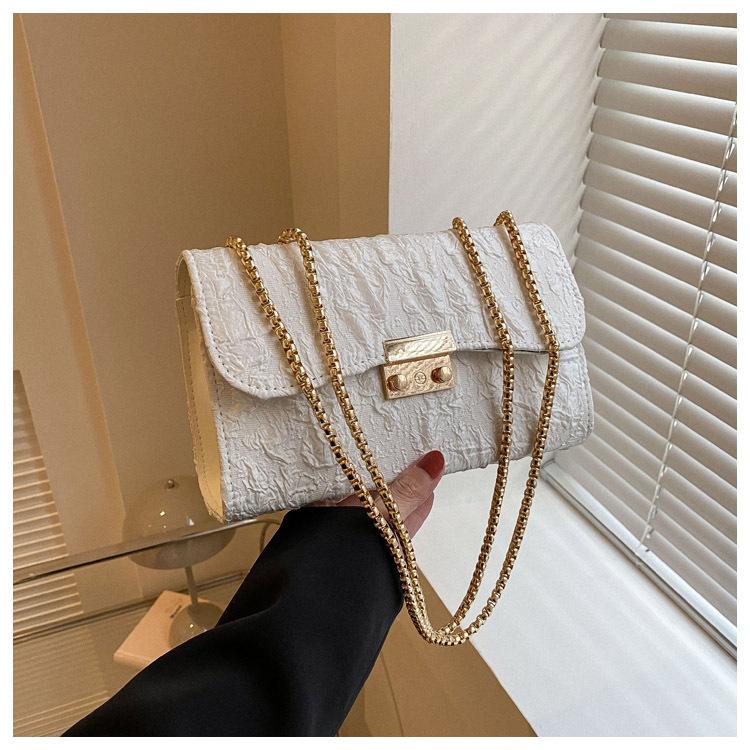 

Модная сумка-цепочка женская 20243 весна новая простая сумка через плечо подмышку повседневная сумка-мессенджер маленькая квадратная сумка белый