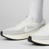 Nike W Revolution 8