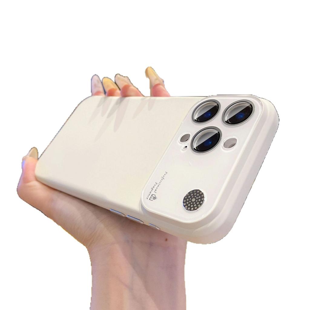 Silicone Large Window, Suitable for iPhone17 Mobile Phone Case, Aromatherapy Skin Feeling, Apple 16plus All-inclusive Anti-drop Protective Case.