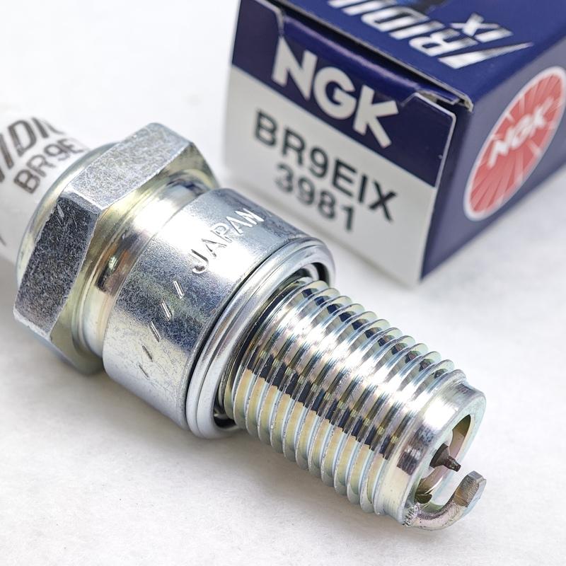 1 Stück BR9EIX 3981 Iridium IX Zündkerze Upgrade BR9ES B9ES