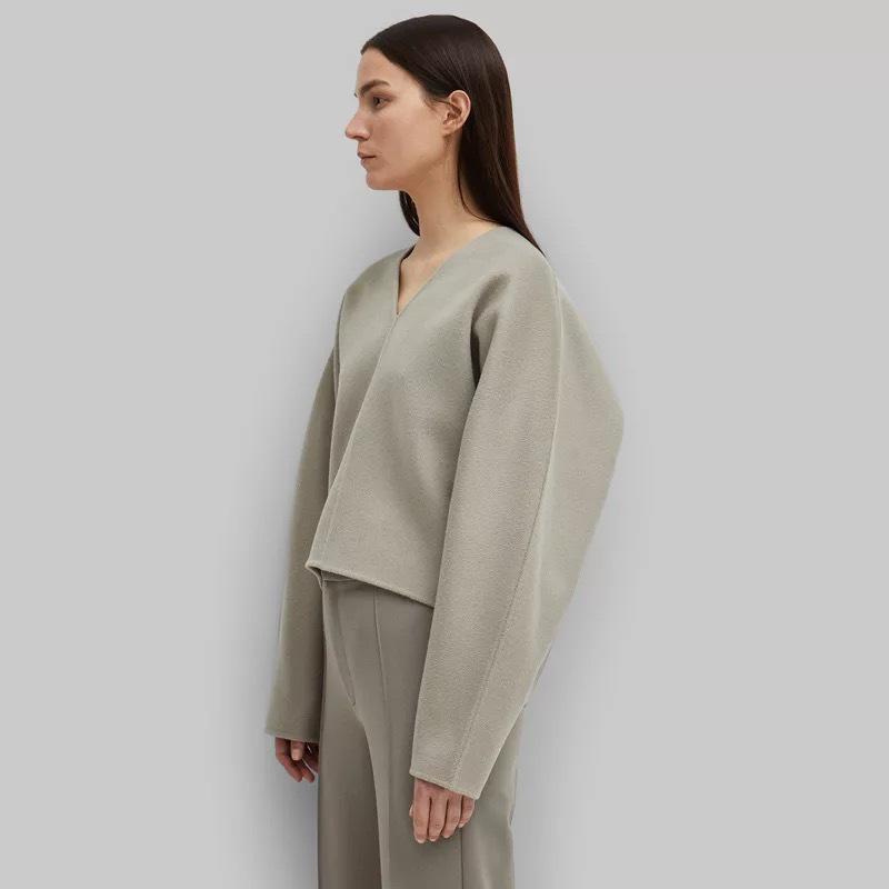 Nordic Tot Cashmere Women's V-Neck Pullover Sweater - Stylish, Easy-to-Match Long Sleeve for Autumn and Winter